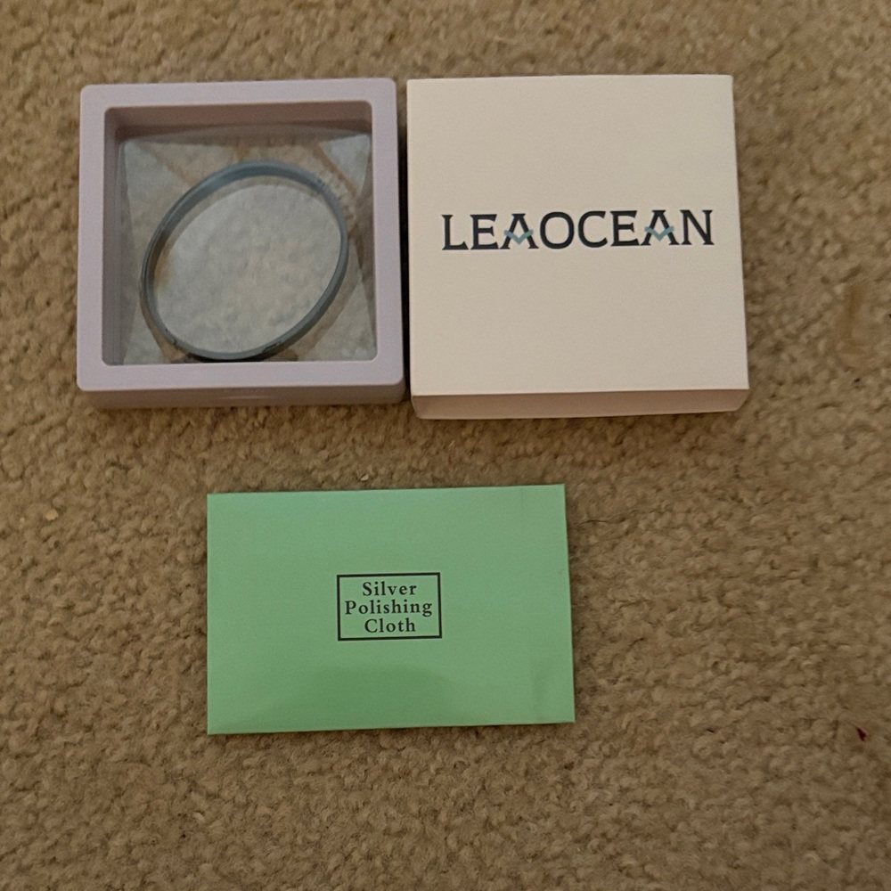 LEAOCAN Silver Bracelet